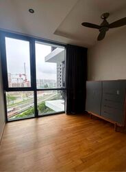 The Trilinq (D5), Condominium #604819011